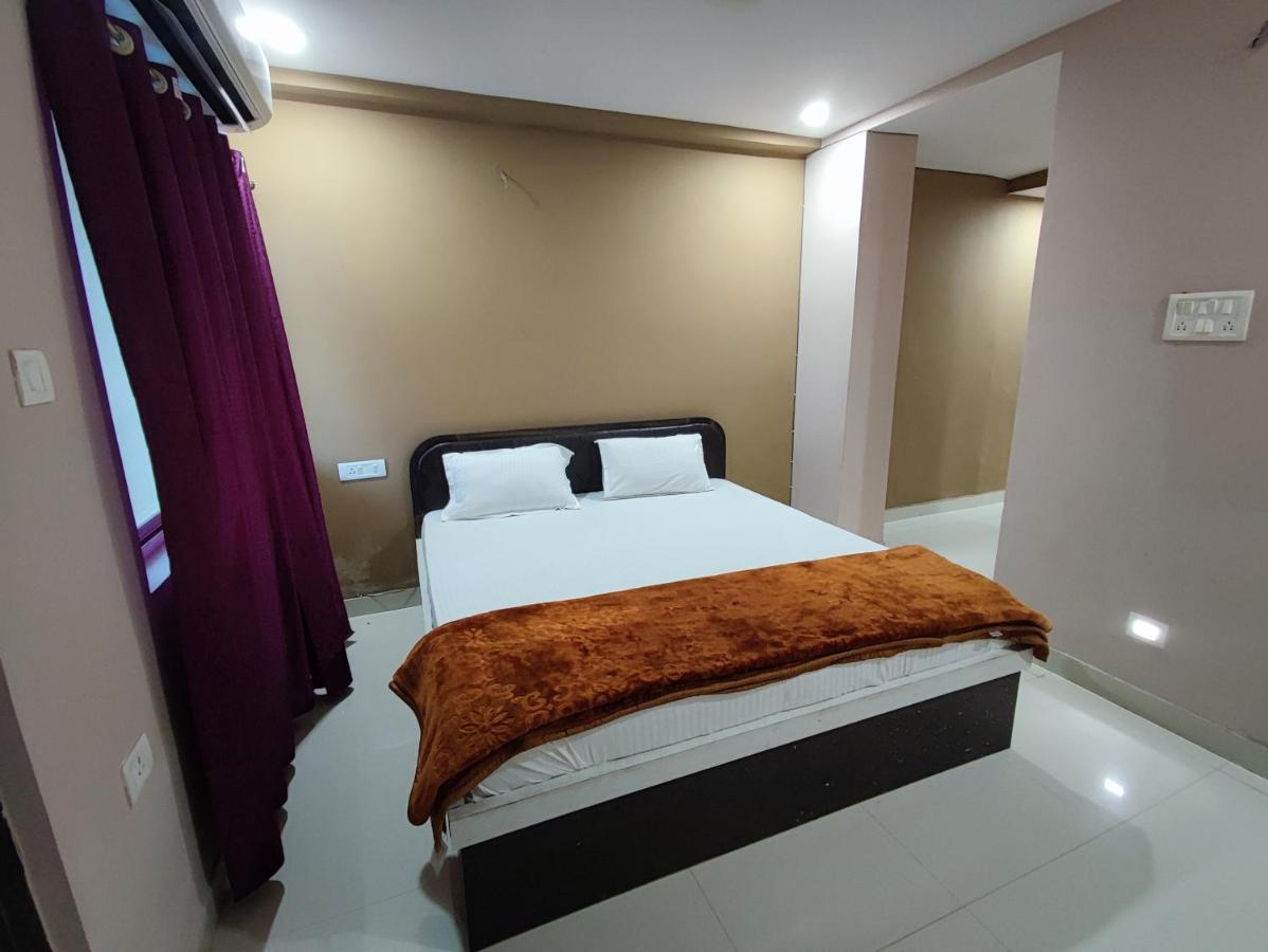 Hotel Kanha Shyam Madhubani Luaran gambar