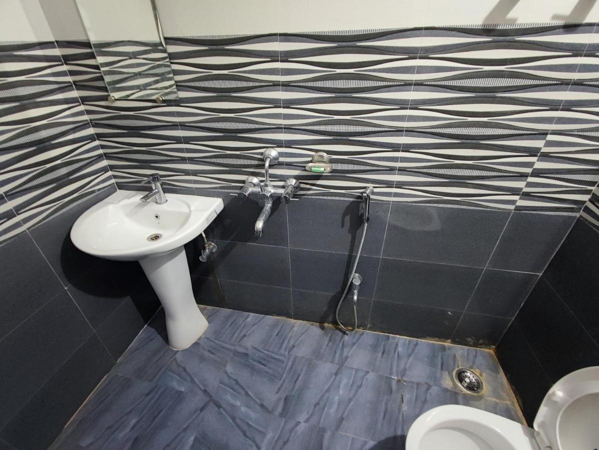 Hotel Kanha Shyam Madhubani Luaran gambar